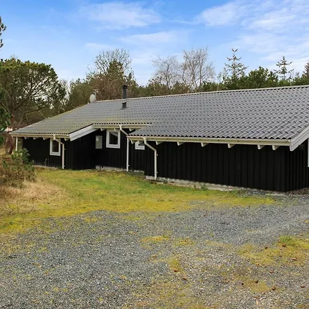 Eldmar - 500m From The Sea By Interhome Feriehus *
